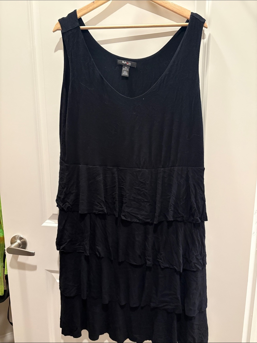 Style & Co. Black Sleeveless Tiered Scoop Neck Tunic